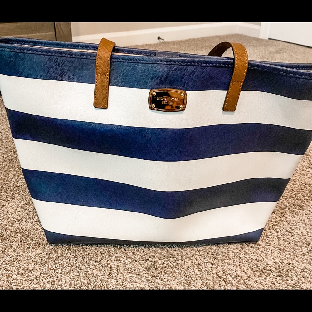 Michael Kors tote